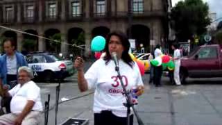 (1ER ENCUENTRO ENTRE SEBASTIÁN Y RAFAEL) Dia Contra la Homofobia 2009 Ciudad de México