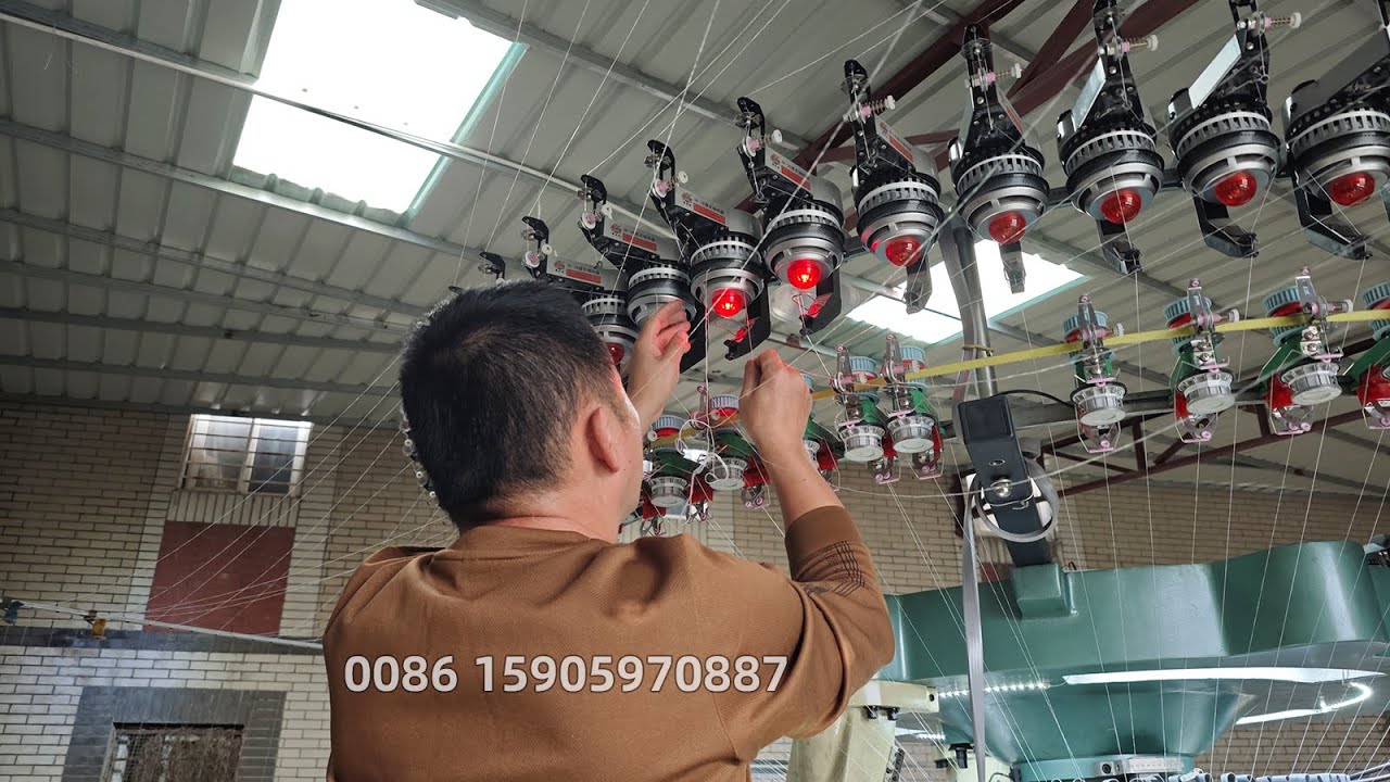 EASTINO Carpet faux fur raw habbit fur making machine - YouTube