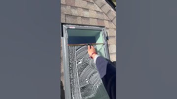 Skylight cleaning ASMR 🧼💧#satisfying #oddlysatisfying #windowcleaning #asmr #asmrvideo #diy