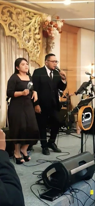 Wedding singer hibur para undangan dengan 'Tabola Bale' yang masih 'Viral'🤩 bikin suasana meriah 🥰