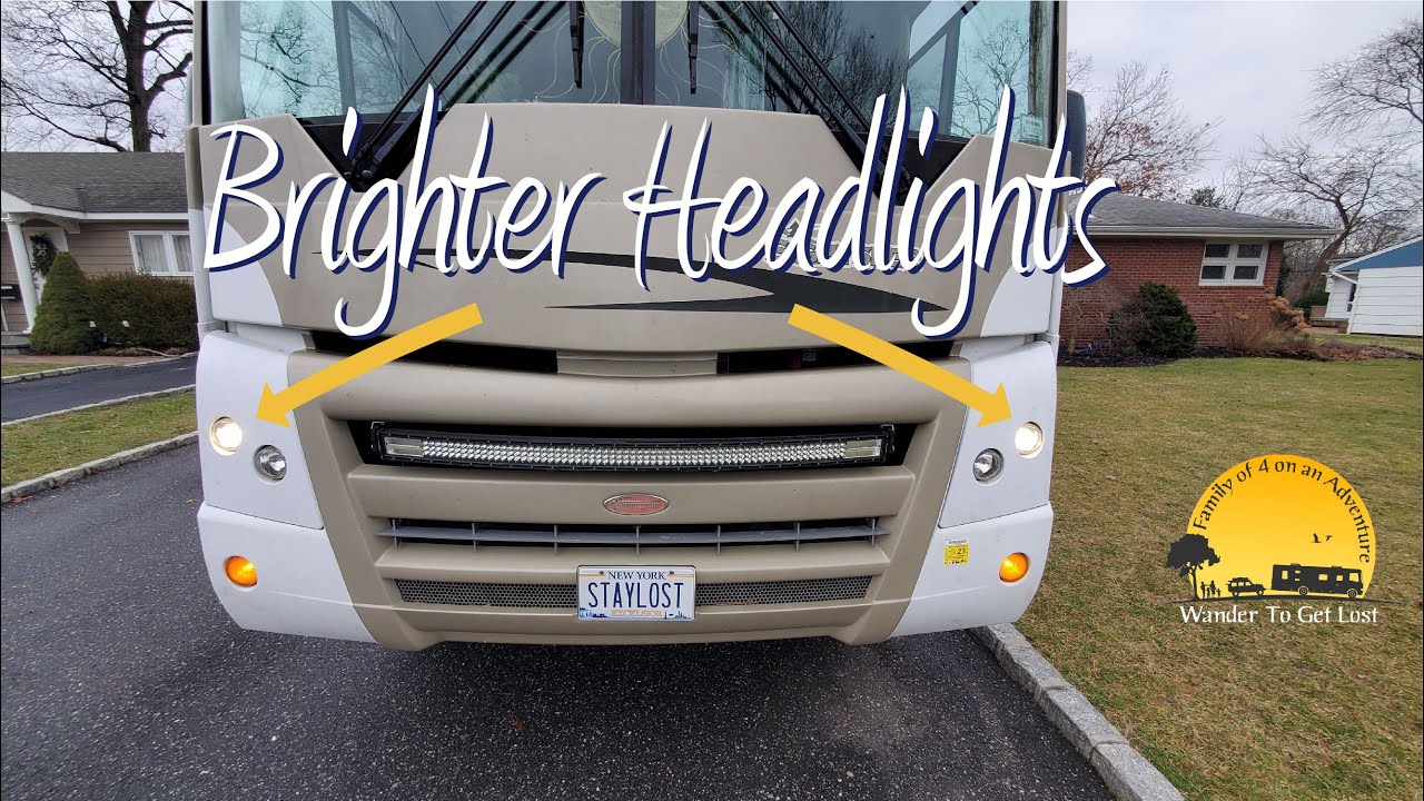 Replacement Headlights For Winnebago Vista 2010-2015 – Pair (Left & Right) Black Housing With Signal Lights