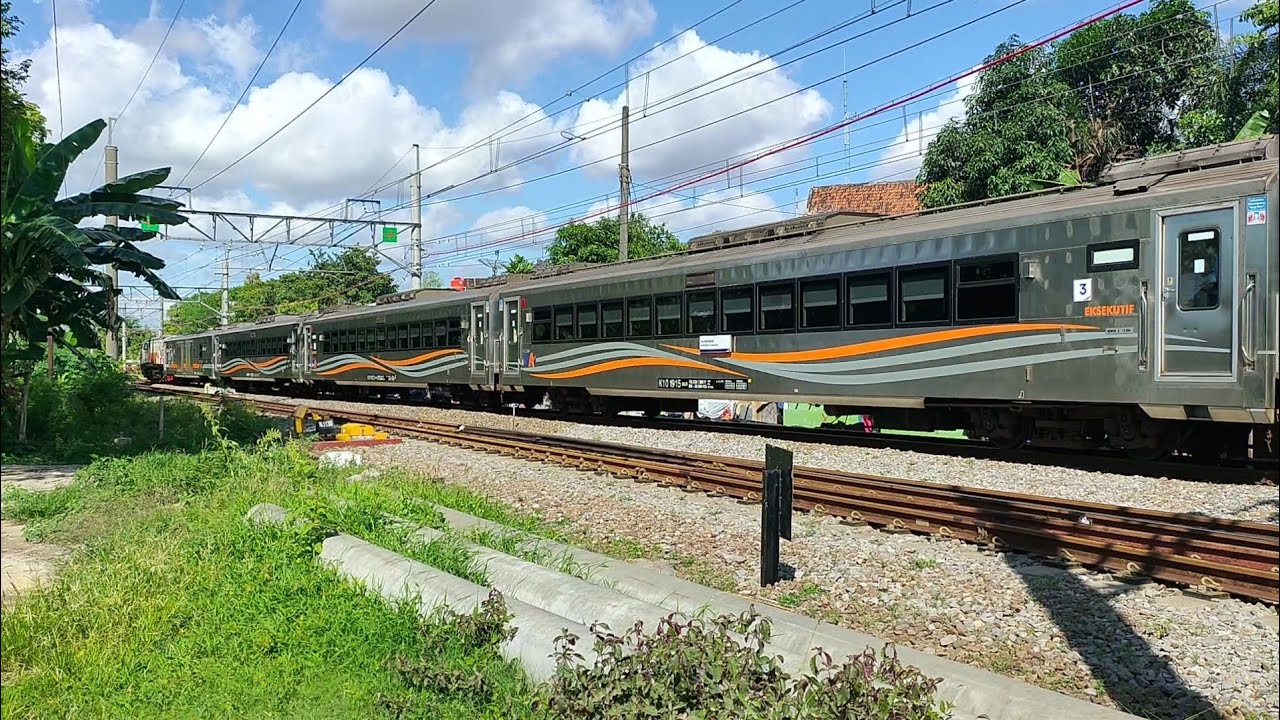 Hunting Kereta Api Kerajaan Bersama Teman Dari DAOP 6 | Perlintasan JPL 94 Pasar Nongko, Surakarta