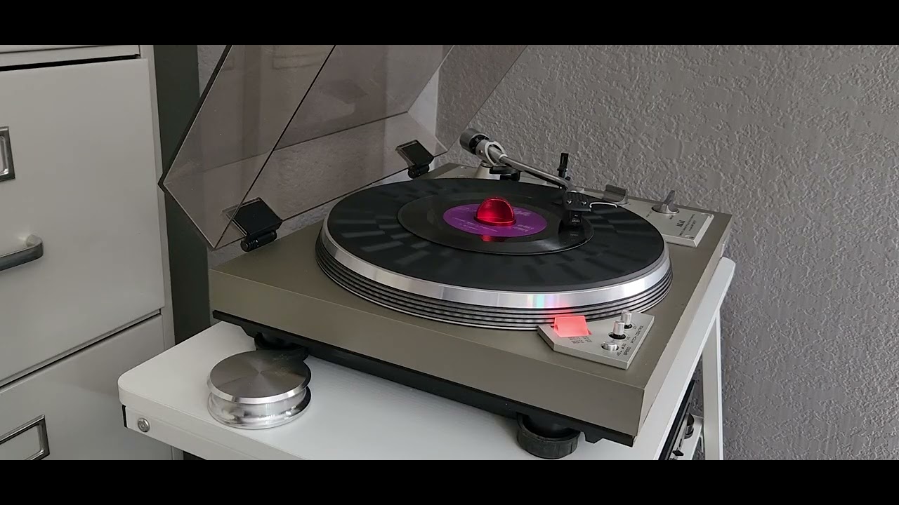 B.B. King - Crying Won't Help You (1960) 45 RPM on Modern Records