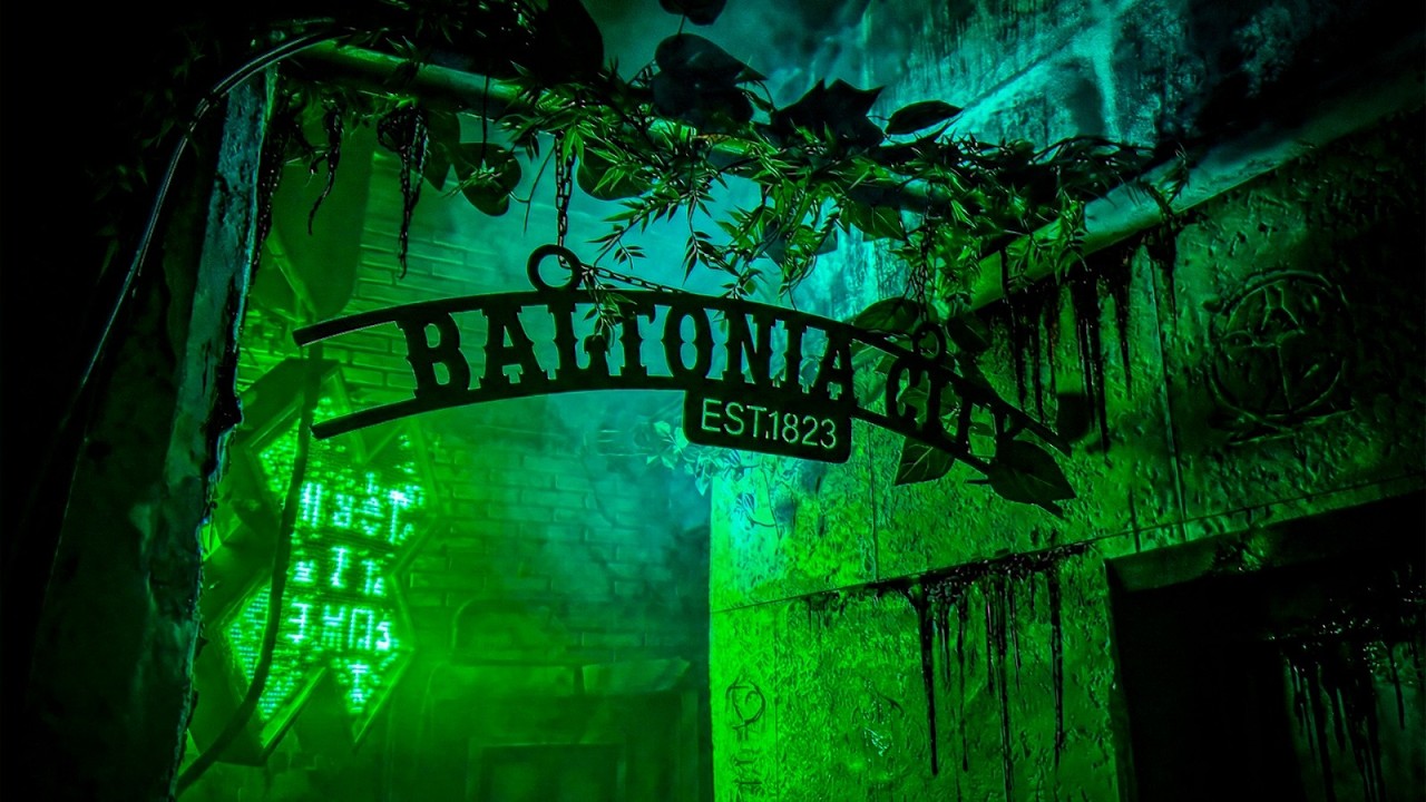 Fotograma de la experiencia Dark City