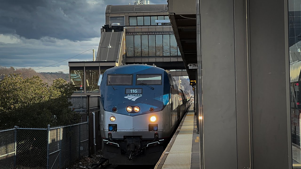 An Entire PM Rush Hour of Amtrak & Metro-North Railroad Trains at Croton-Harmon (Hudson Line)