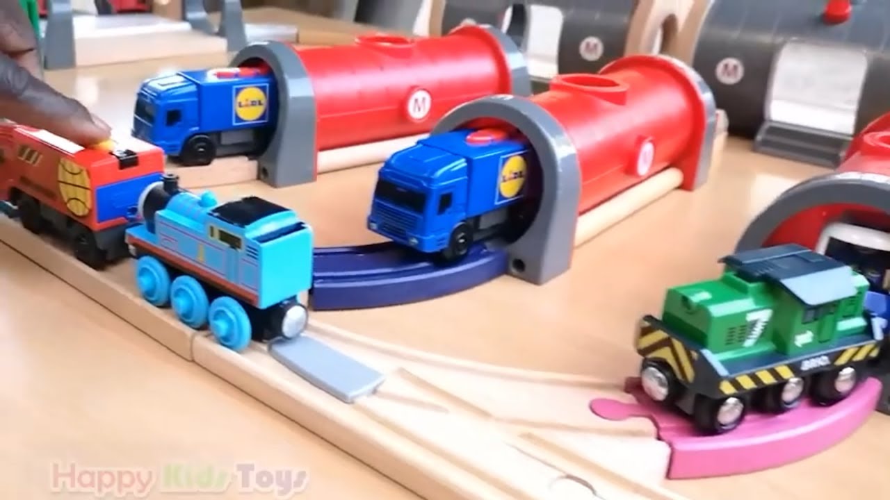 Brio 4 Subway tunnel Chuggington wooden Thomas the Tank Engine Train Railway educational toy