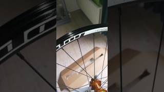 Hope pro 4 wheel set - hope DH 27,5 Rims. hub sound testing aswell.