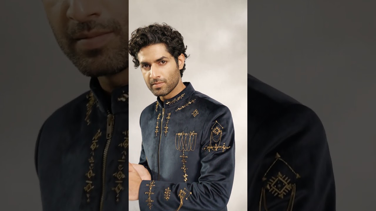 Elevate your style with sophistication – shop the Zipper Bandhgala by Gujral and Sons now!