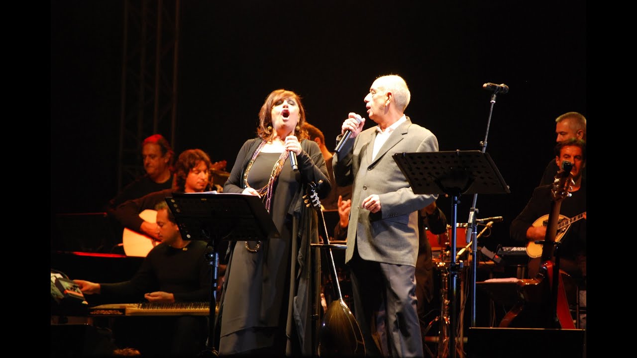 Φεύγω με πίκρα στα ξένα - Δημήτρης Μητροπάνος & Χάρις Αλεξίου (Καυτανζόγλειο, 23-9-2009)