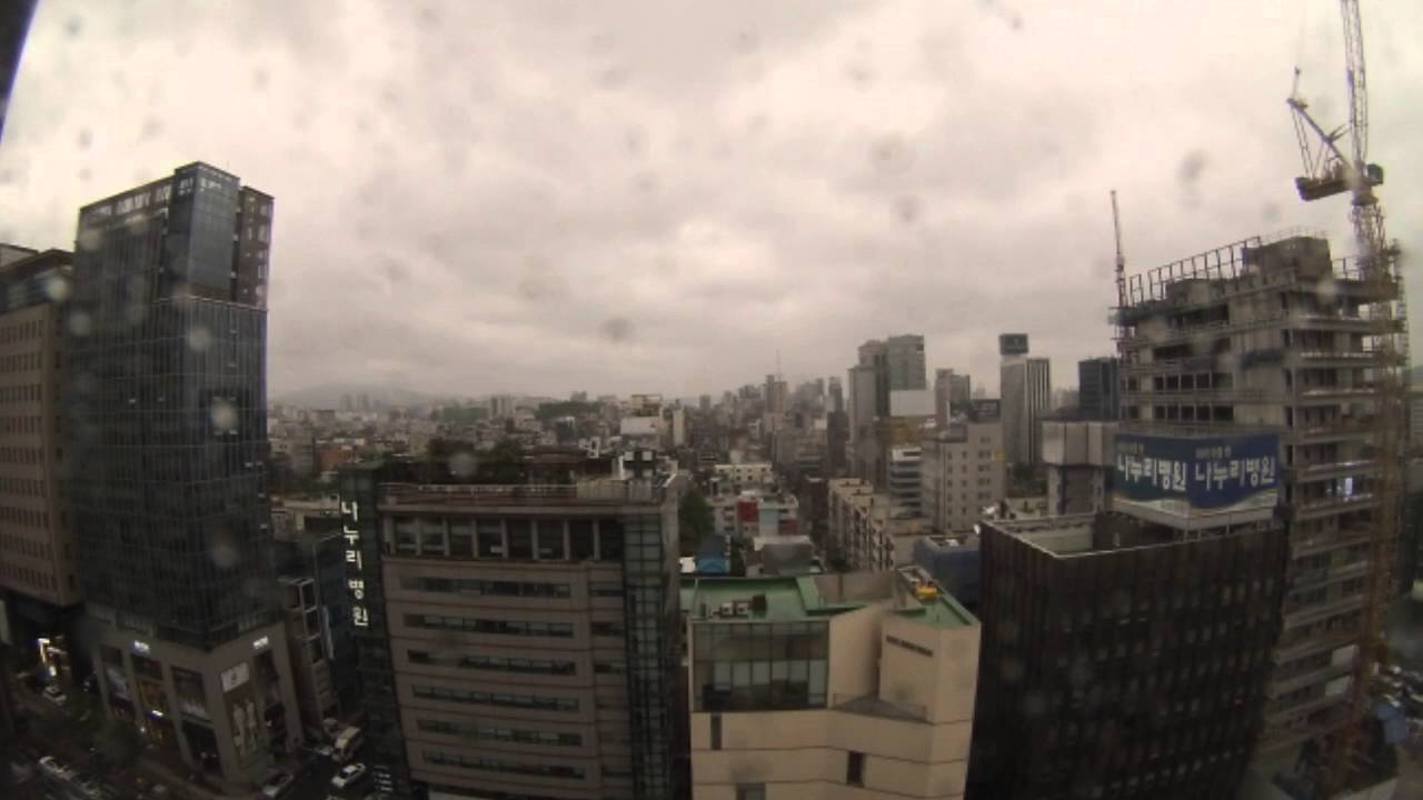 a rainy day in Seoul - YouTube