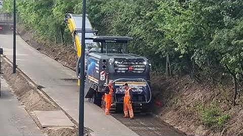 Deel2 Wirtgen W250i Freesmij. Freesmachinen Freeswerkzaamhede 🛣🚧🛑 Bij De Doctor Lelylaan in Leiden