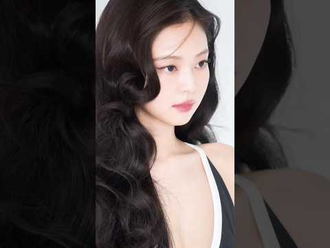 Jennie looks stunning at Chanel me’tier d’art #jennie #blackpink #trending
