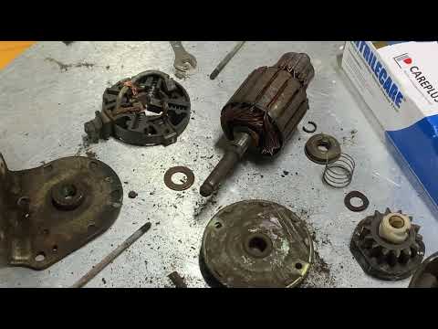 Video: ¿Cómo se cambia el motor de arranque de una cortadora de césped Craftsman?