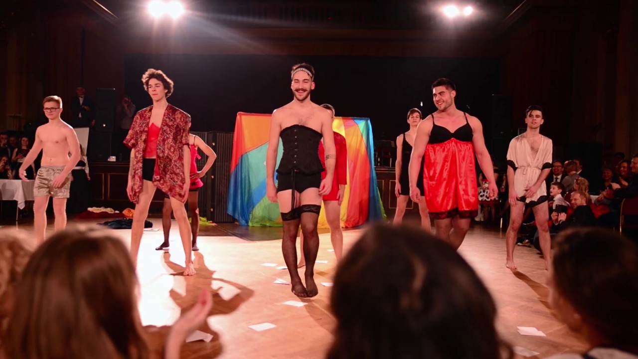 Maturitní ples MKG Praha | půlnoční překvapení