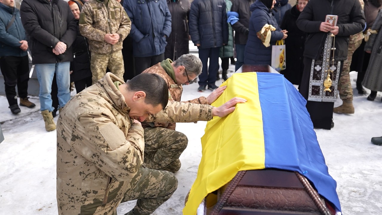 Попрощались із захисником, жителем села Переорки - Віктором Червінським