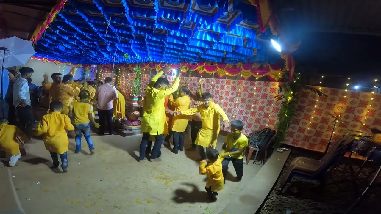 हळदीची सुरुवात झाली अशी 🕺💃 रसिकांच्या लग्नात 👩‍❤️‍👨मला लगीन कराय पाहिजे 😘 पप्पी दे पारुला 🥳 Banjo