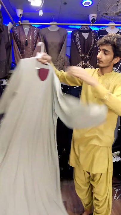tip top Abaya par for samama ma shop no G 13 😱 whatapp naber 03130263019