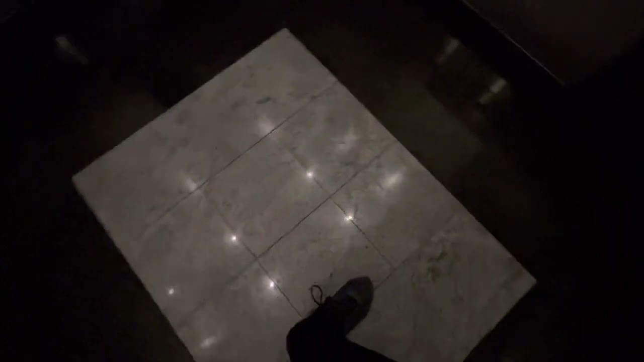 For Life’s Ups and Downs: Schindler MT Hydraulic Elevator Near Von Maur Polaris Fashion Place