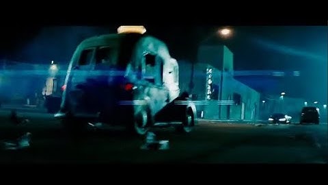 skids and mudflap ice cream truck chasing sideways (stop motion recreation)