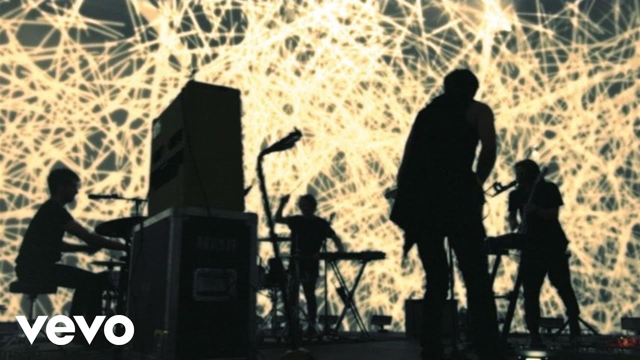 Half Moon Run - Turn Your Love (Official Video) akkorde