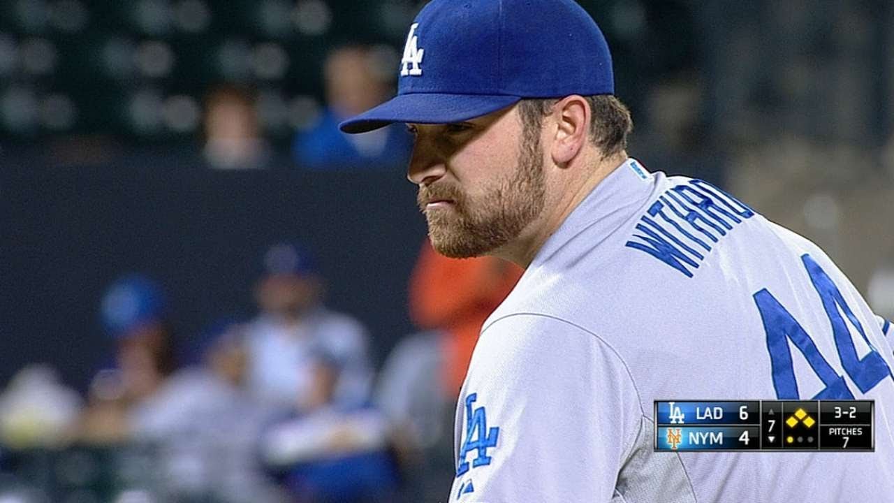 Withrow escapes a bases-loaded jam in 7th