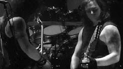 Bullet for my valentine -Alone (Music video) - Durasi: 6:03. Bullet for my valentine -Alone (Music video) - Durasi: 6:03.