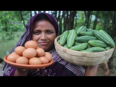 Village Food Dim Potoler Jhol Recipe Farm Fresh Pointed Gourd With Egg Curry Healthy Parwal Cooking