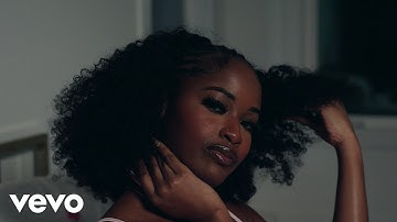 Laura Golde - MYSPACE (Official Video)