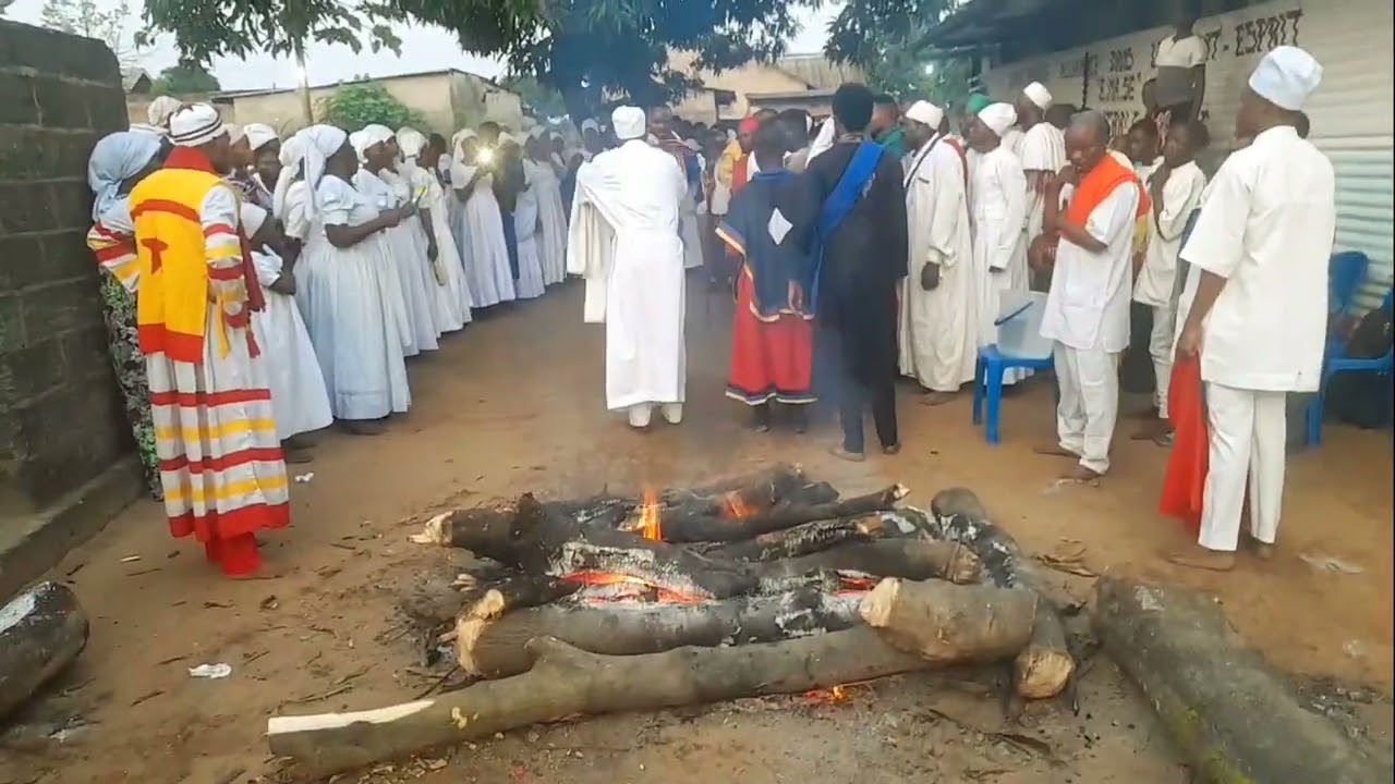 L'adoration avec la chorale nouvelle alliance