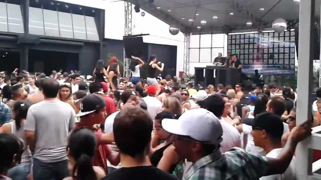 Industria Eazy 02/12