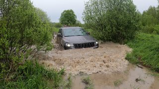 Чуть не утопили Jeep Grand Cherokee TrailHawk и Toyota LC 200! Очень мокрый OFF-ROAD!!!