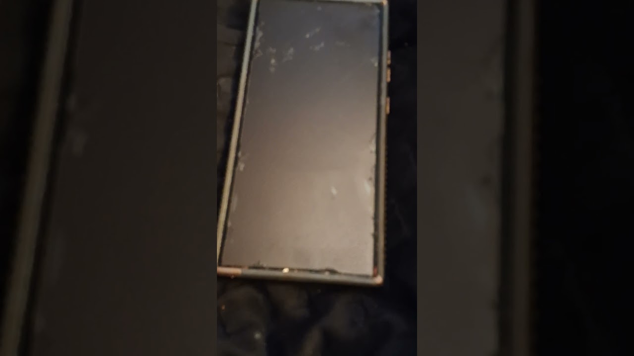 Мой телефон снова работает.