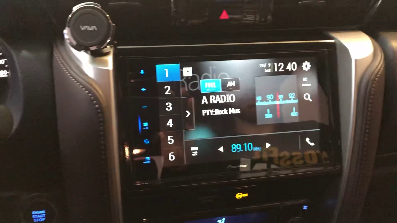 Toyota SW4 - Central Pioneer CarPlay + Android Auto - ArtsomAuto