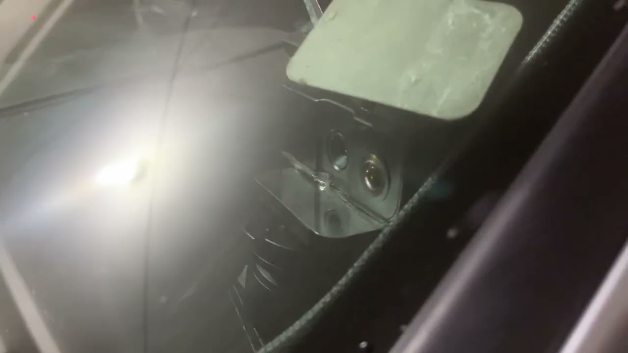 [Comma Four] Windshield as Added Support C4 needs to be RIgid to the Touch