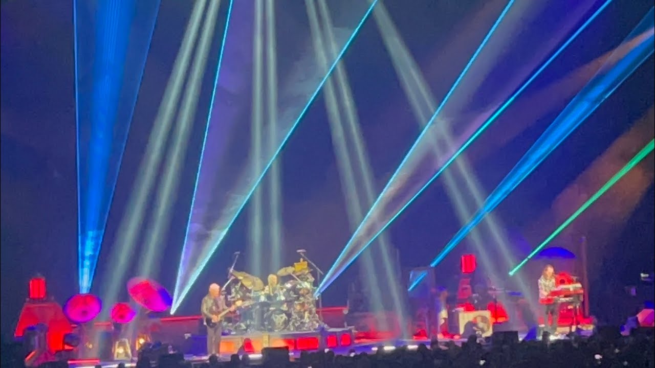 Rush - Tom Sawyer Live @ TD Garden, Boston, MA 9-14-26 - YouTube