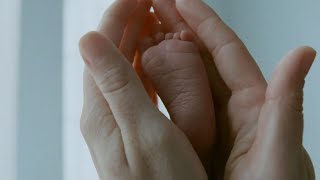 Road to Awe - Chapter I : The Patter of Tiny Feet