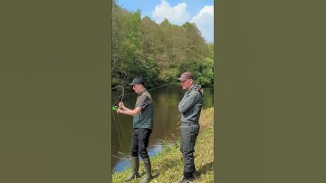 Jan Erik Granbo teaching me the air Spey cast #flyfishdan #guideline #speycasting #salmononthefly