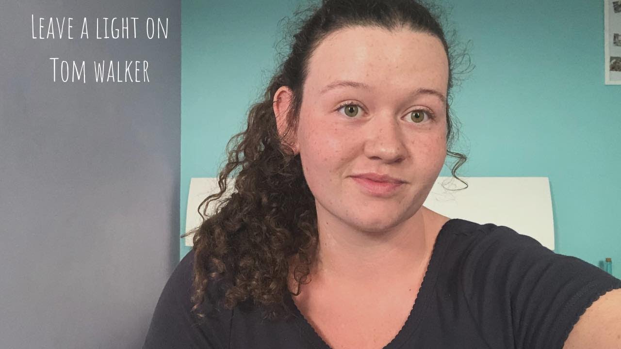 Leave a light on (cover) Tom Walker | Mia Hanson - YouTube