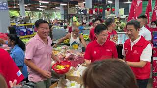 Chief Minister Penang Chow Kon Yeow walkabout Pasar Juru PRN15