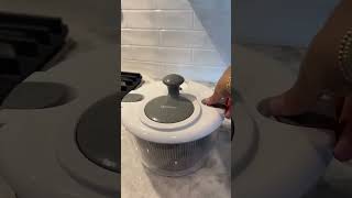 Cuisinart 5-Qt Salad Spinner – Quick &amp; Easy Salad Prep!