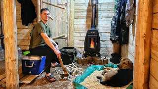 The snow fell in one day, like in a month! We live in a warm and cozy dugout! Harvesting of boards by Life in the Siberian forest 230,454 views 5 months ago 24 minutes