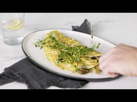 Video: Omelet Med Kylling Og Svampe