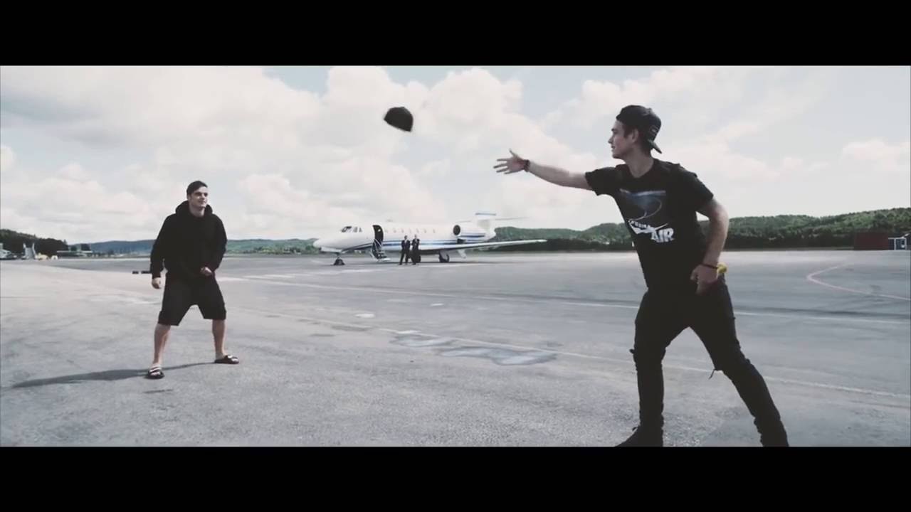 Martin Garrix Make Up Your Mind Official Video ft Florian Picasso - YouTube