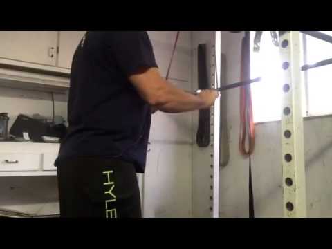 How to: 3 way tricep pushdowns