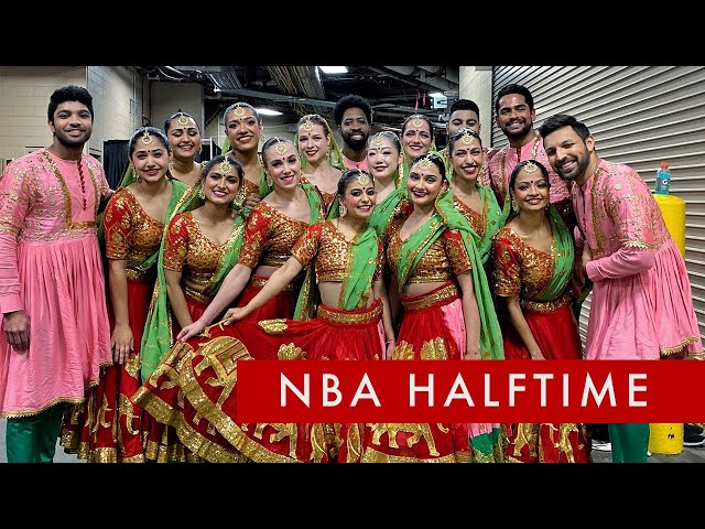 Rajvaadi Odhni | Dholida | Indian Dance at the NBA class=