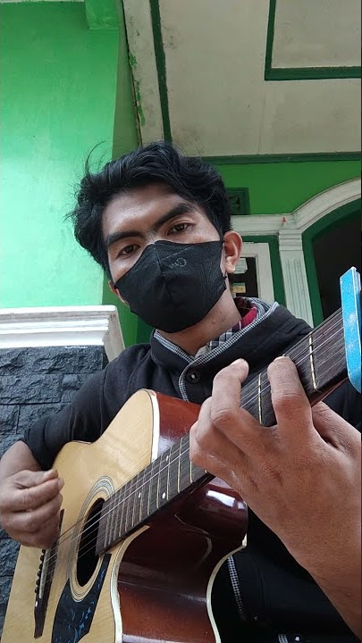 Video terbaru/intro lagu bento iwan fals