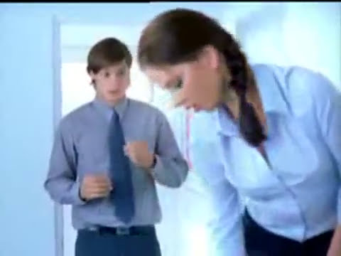 Linda chica pasa verguenza en la fotocopiadora - YouTube