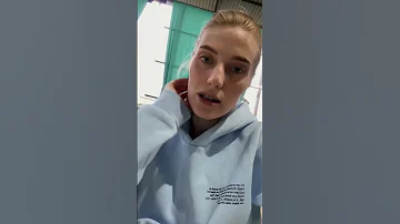 Несклоняемые существительные женского рода. Полезная брокколи (ж.р), вкусная салями, мягкая фейхоа
