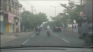 Jalanan sepi di pagi hari  kota Surabaya ( Selasa,14-05-2024 )