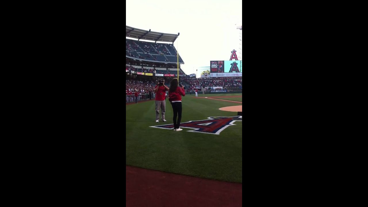 Tori Kelly - National Anthem